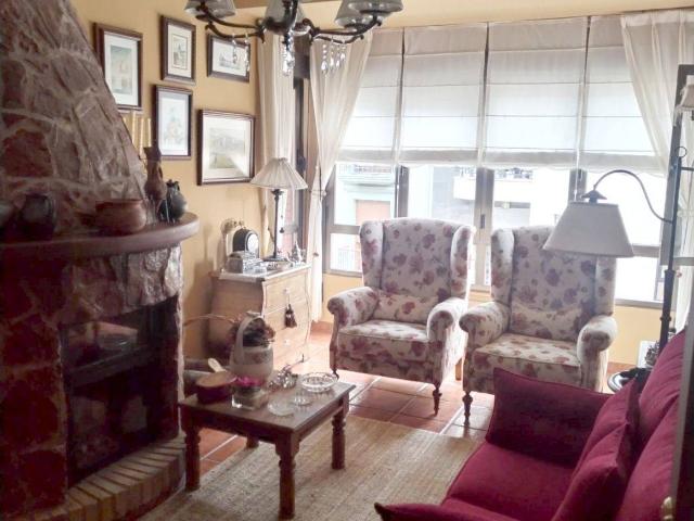 Piso en Venta en La Villa Bazuelo