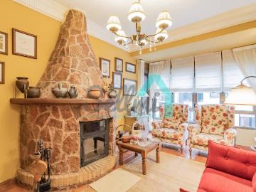 Piso en Venta en La Villa Bazuelo