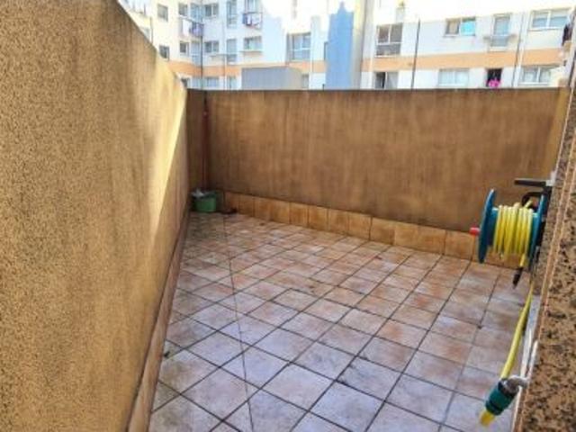 PISO EN VENTA EN LA ZONA DE PONTEPEDRIÑA