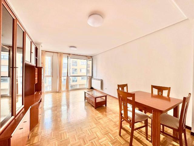 Piso en Venta en Lakua Bizkarra