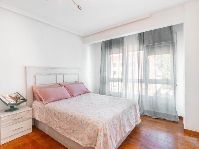 Piso en venta en Langreo, Sama. Piso amueblado, luminoso y listo para entrar a vivir en Ciaño Langreo. Pisos.