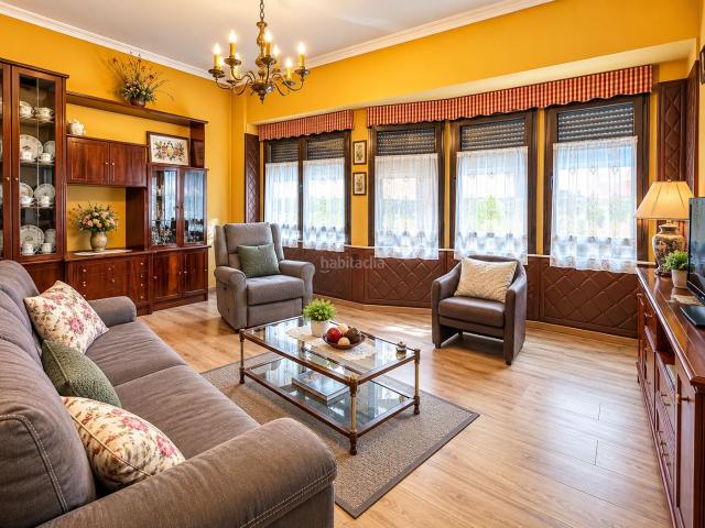 Piso en venta en Langreo, Sama. PISO JUNTO A PARQUE EL DORADO. Pisos.