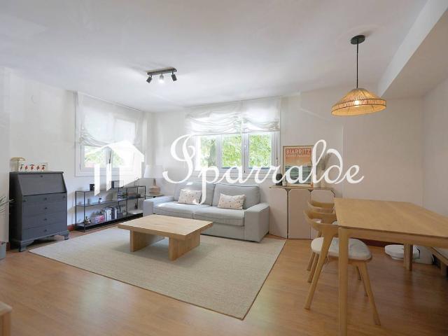 Piso en Venta en Lapice Larreaundi Olaberria Meaka