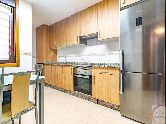 Piso en venta en Laracha. DUPLEX con ASCENSORTRASTERO A 200metros del AYUNTAMIENTO de A LarachaA Coruñapor 169.990. Pisos.