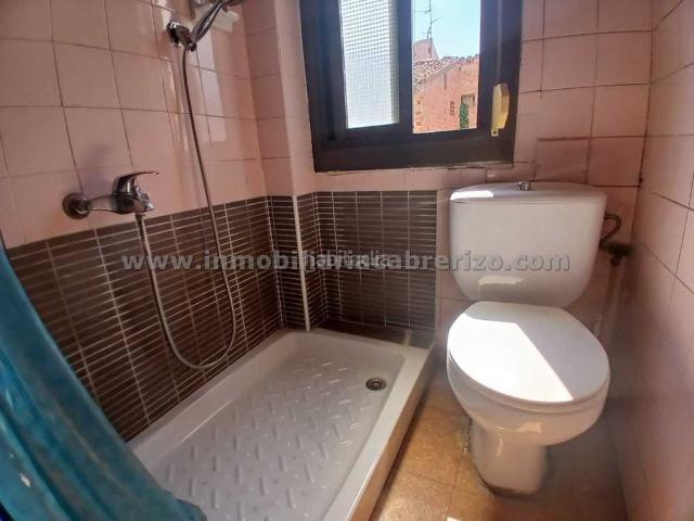 Piso en venta en Lardero. Pisos.