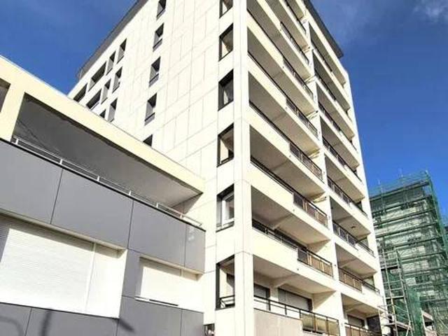 Piso en Venta en Laredo