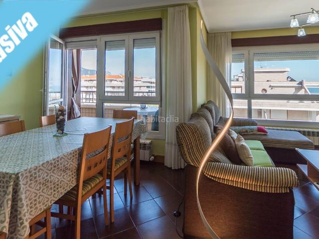 Piso en venta en Laredo, Zona Playa. Piso en Avenida de Francia 55, Res. Los Parques, Laredo. Pisos.