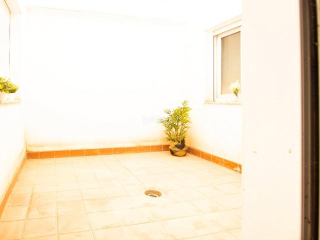 Piso en venta en Láujar de Andarax. VIVIENDA TOTALMENTE AMUEBLADA CON PATIO INTERIOR. Pisos Láujar de.