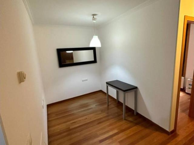 Piso en venta en Avda. Ramon Nieto 36205