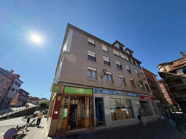 Piso en Venta en Laviana