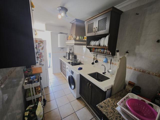 Piso en venta en Lebrija. Piso con garaje y trastero en zona Alameda. Pisos.