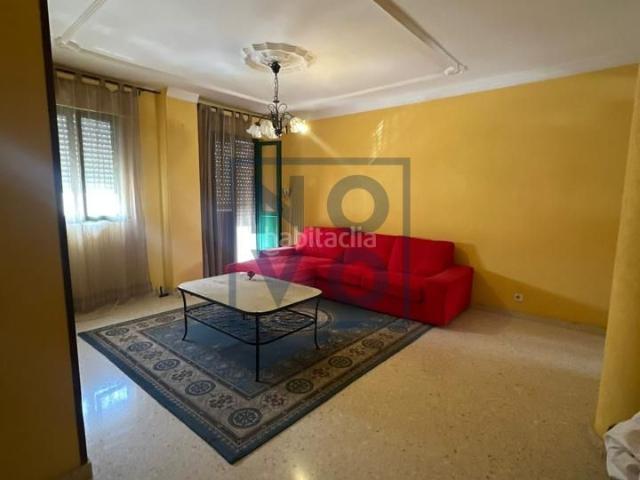 Piso en venta en Lebrija. PISO PLAZA MAY. Pisos.