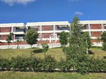 Piso en venta en Leioa, Aldekoena Artatzagana Sarriena. Piso en Exclusiva con Garaje y Trastero en una de las Mejores Zonas de Leioa Listo para entrar a vivir. Pisos.