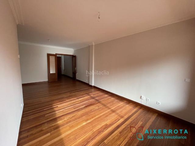 Piso en venta en Leioa, Artatza Pinueta Pinosolo. LeioaArtaza, vivienda de tres dormitorios con garaje doble. Pisos.