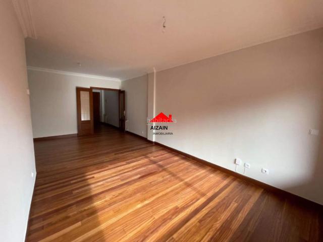 Piso en venta en Leioa, Artatza Pinueta Pinosolo. Piso en Artaza con dos parcelas de garaje. Pisos.