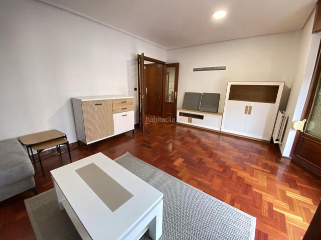 Piso en venta en Leioa, Centro Urbano Hirigunea. Vivienda Muy Luminosa Con Jardín y Terraza. Pisos.