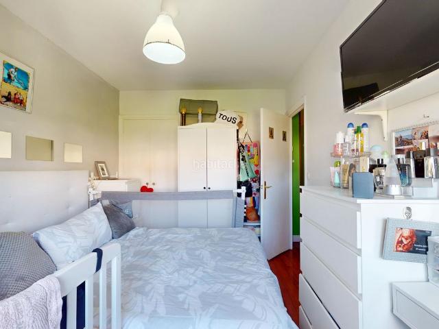 Piso en venta en Leioa, Centro Urbano Hirigunea. VIVIENDA CON GARAJE Y TASTERO EN LEIOA. Pisos.
