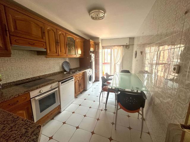 Piso en venta en León, San Mamés La Palomera. Pisos.
