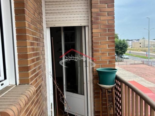 Piso en venta en León, San Mamés La Palomera. Pisos.