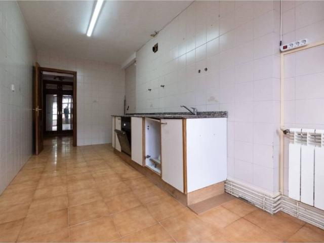 Piso en Venta en Lena