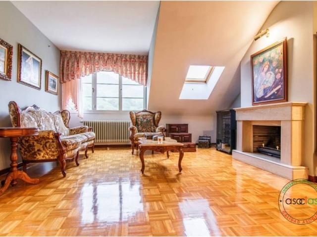 Piso en Venta en Lena