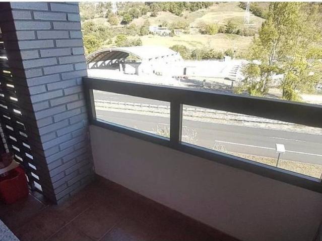 Piso en Venta en Lena