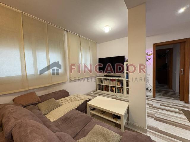 Piso en venta en Les Corts 08028