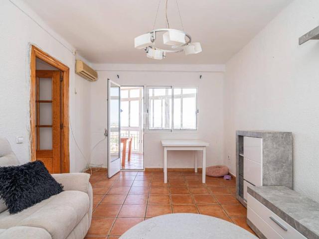 Piso en Venta en Linarejos