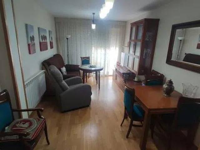 Piso en Venta en Linares