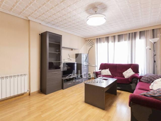 Piso en Venta en Linares