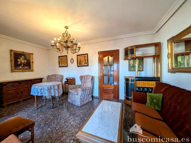 Piso en venta en Linares, Centro ciudad. Piso céntrico en Gumersindo Azcárate. Pisos.