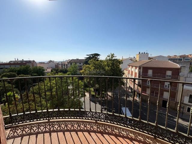 Piso en venta en Linares, Centro ciudad. Solvia Inmobiliaria Piso Linares. Pisos.