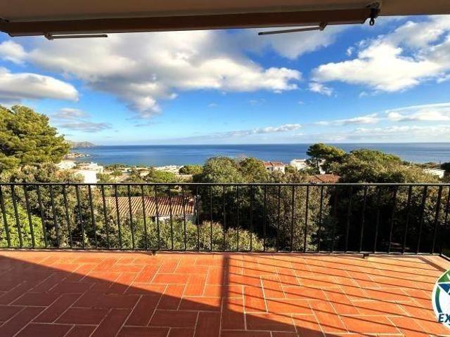 Piso en Venta en Llançà