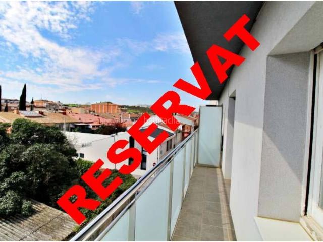 Piso en venta en Llagosta La. Venda de pis de 4 habitacions a La Llagosta. Pisos Llagosta.