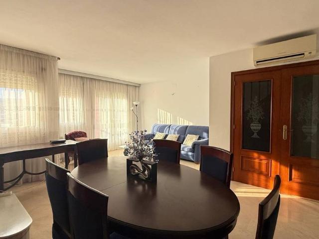 Piso en Venta en Llefià
