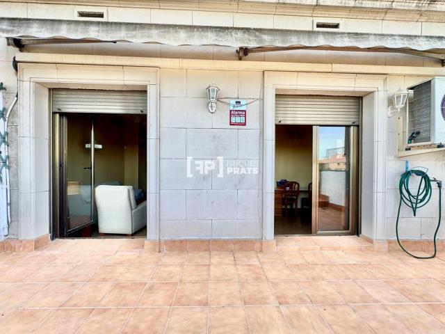 Piso en venta en Lleida, Centre Històric. PISO CON TERRAZA EN VENTA EN LLEIDA. Pisos.