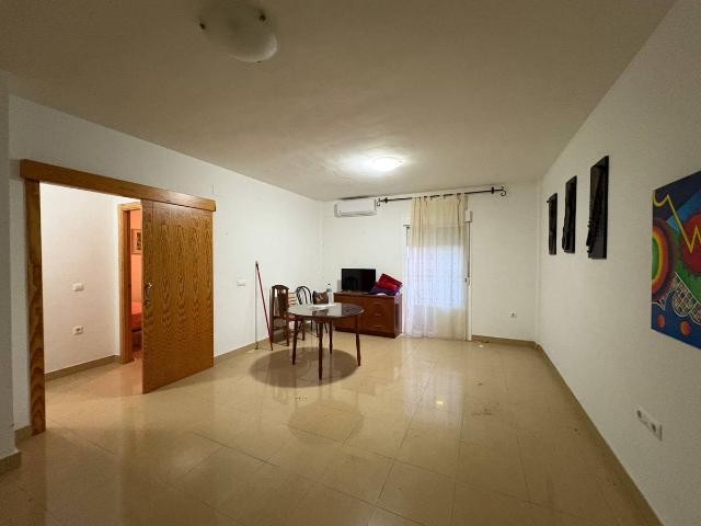 Piso en Venta en Llerena