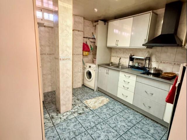 Piso en venta en Lliçà de Vall. Piso de 3 dormitorios, luminoso y exterior. Ideal para familias e inversores. Pisos Lliçà de.