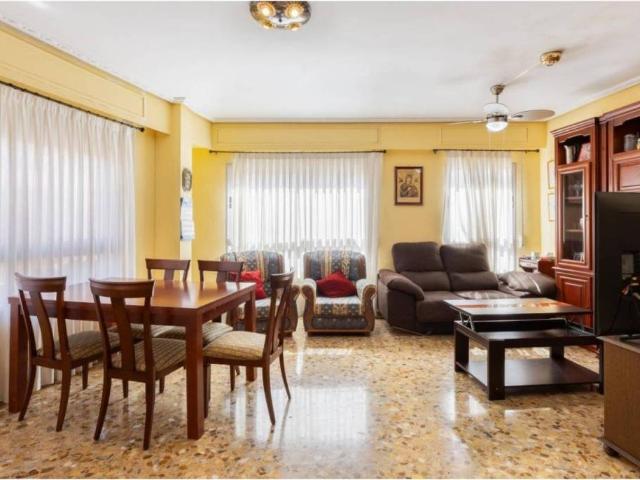 Piso en Venta en Llíria