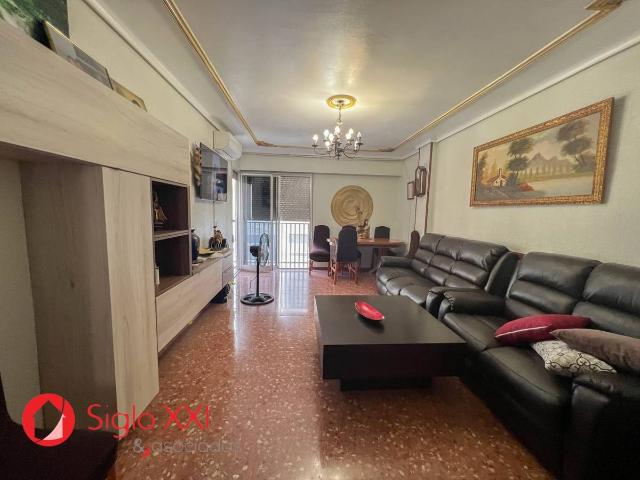 Piso en Venta en Llombai