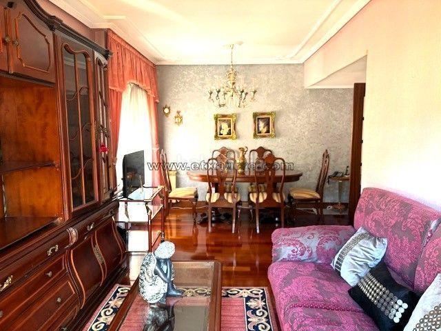Piso en venta en Llodio. 4 HAB LLODIO. Pisos.