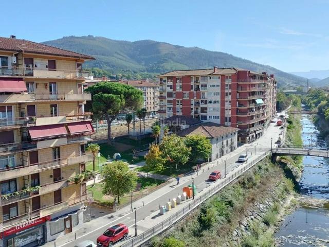 Piso en venta en Llodio. VENTA DE PISO CENTRICO EN C NERVION, 3, LLODIO ALAVA. Pisos.