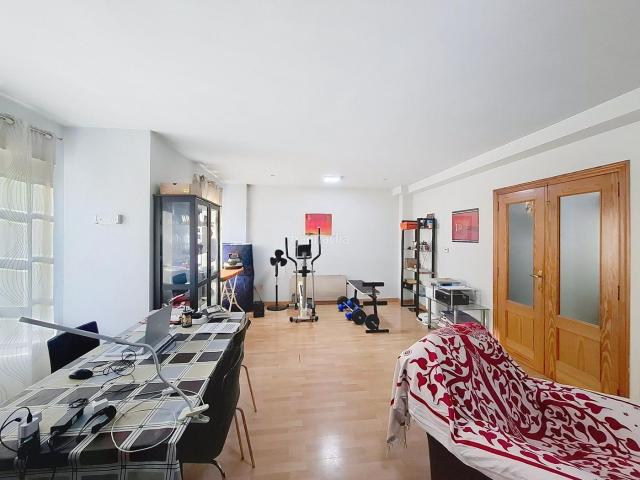 Piso en venta en Llutxent. Pisos.
