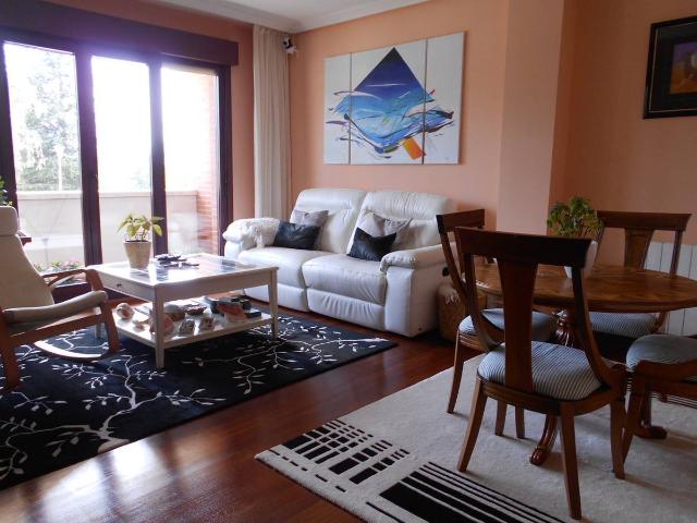 Piso en Venta en Loiu
