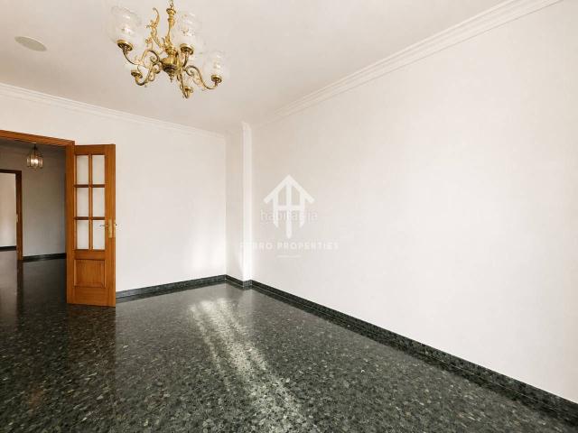 Piso en venta en Loja. Piso en venta en Loja 160 m 4 dormitorios Terraza 2 salones. Pisos.
