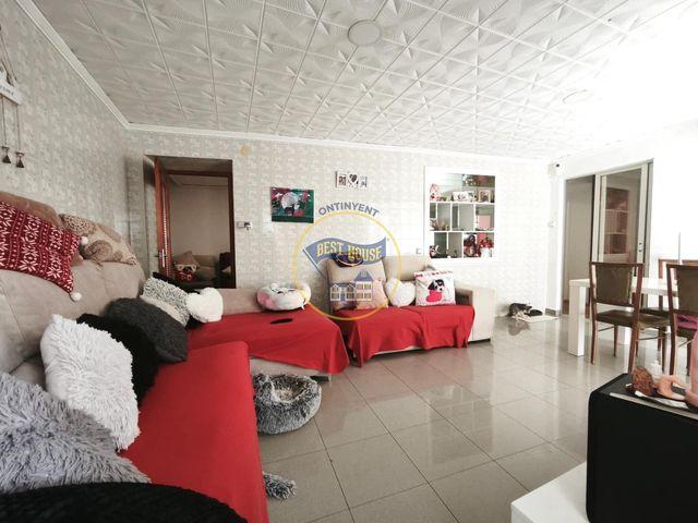 Piso en venta en L'Olleria, Valencia