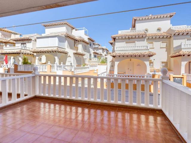 Piso en Venta en Lomas de Cabo Roig Los Dolses