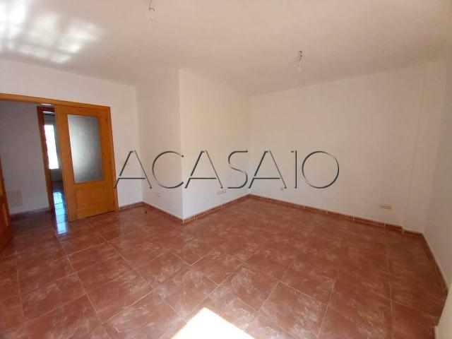 Piso en Venta en Lominchar