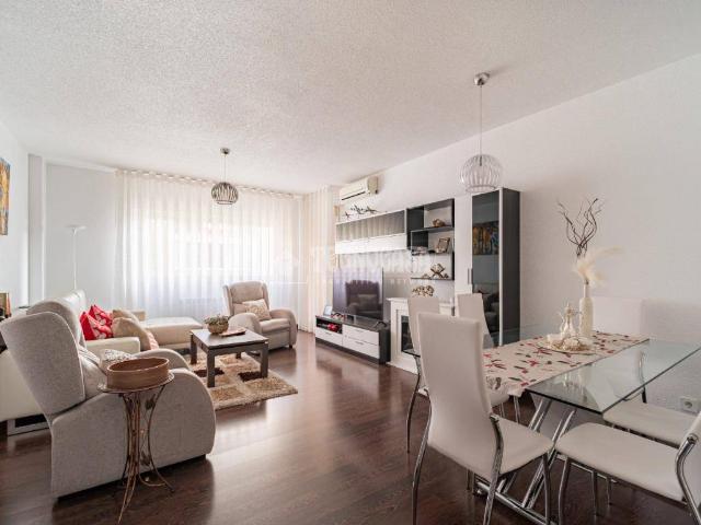 Piso en Venta en Los Villares