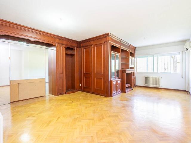 Piso en Venta en Los Arroyos